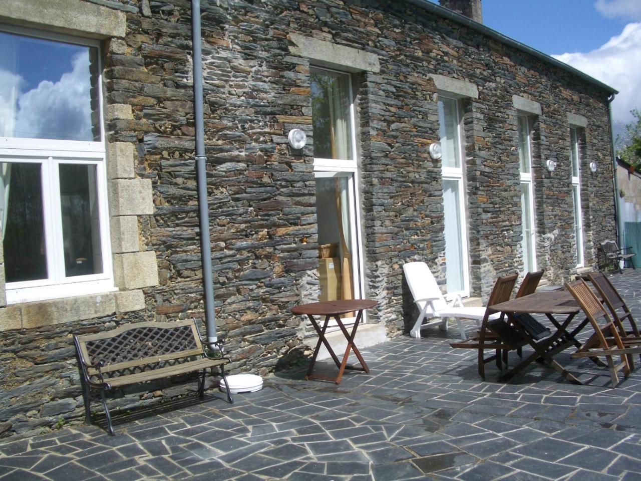 Popote Et Polochon Bed and Breakfast Saint-Martin-sur-Oust Exteriör bild