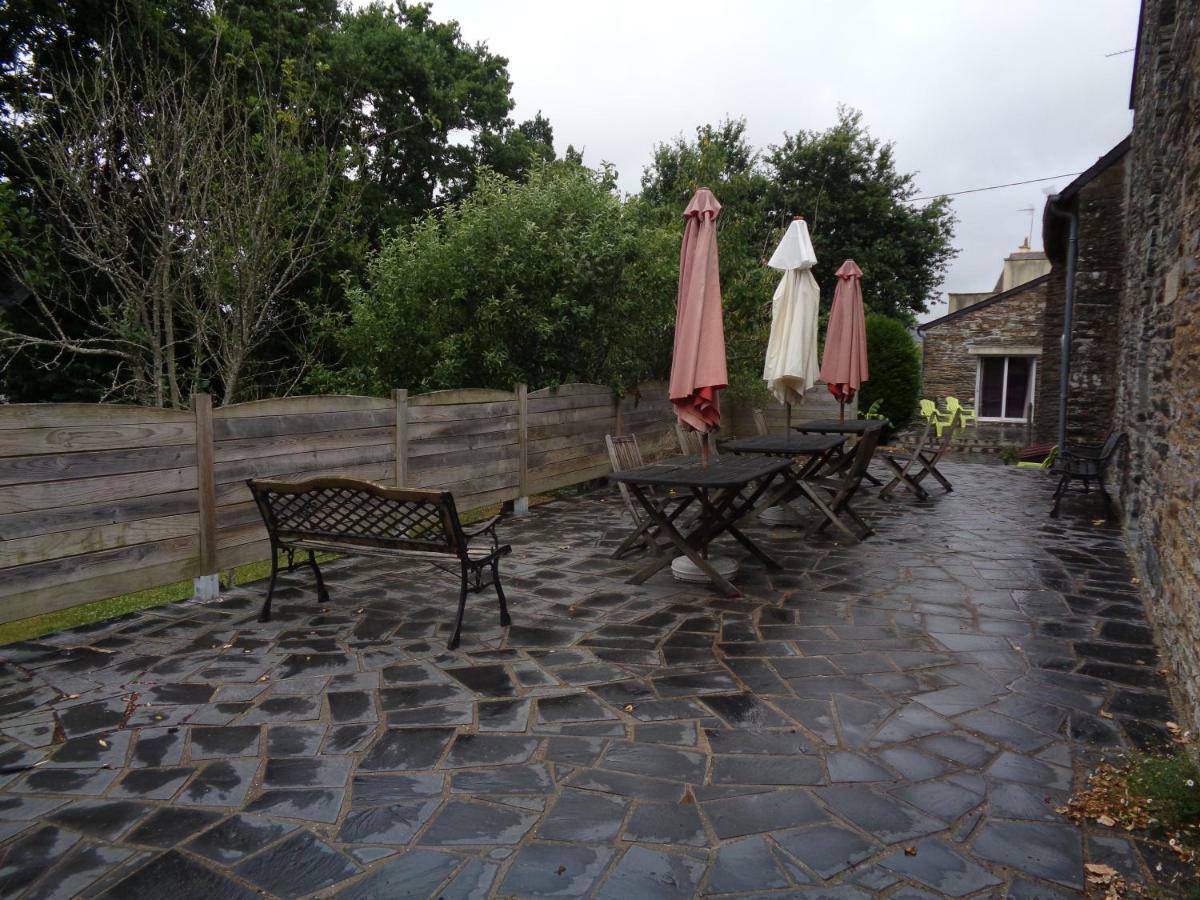 Popote Et Polochon Bed and Breakfast Saint-Martin-sur-Oust Exteriör bild